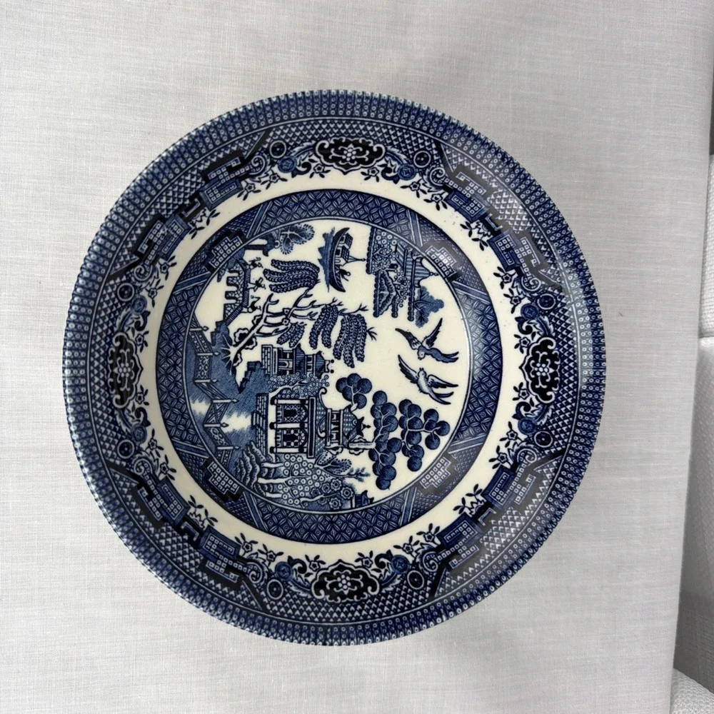 Churchill England Blue Willow Pattern Soup Bowl 6